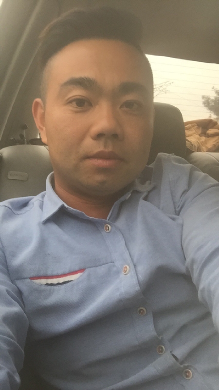 随风的第一张照片--石狮相亲网