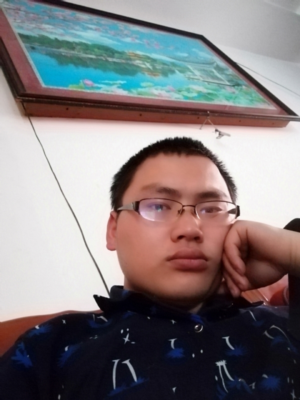 90男孩的第一张照片--石狮相亲网