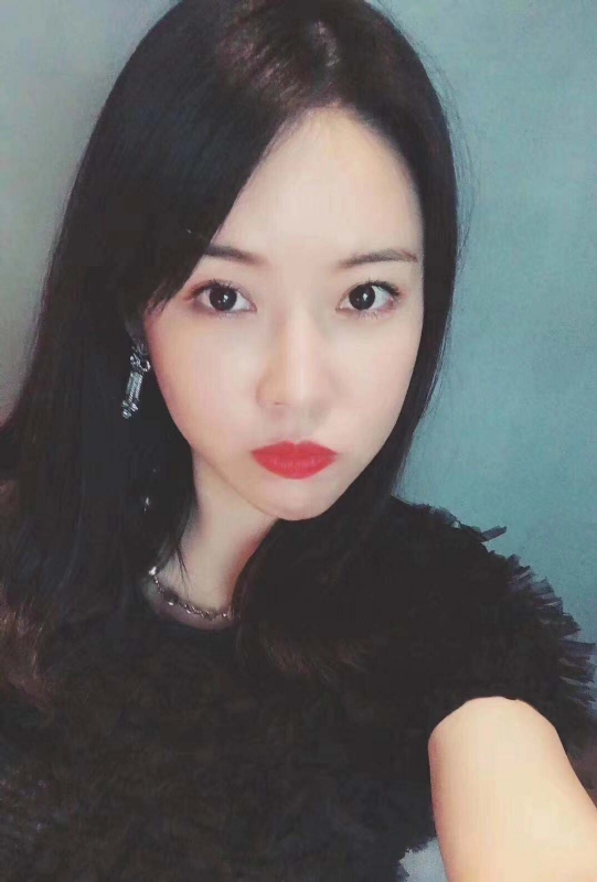 李莉的第二张照片--石狮相亲网