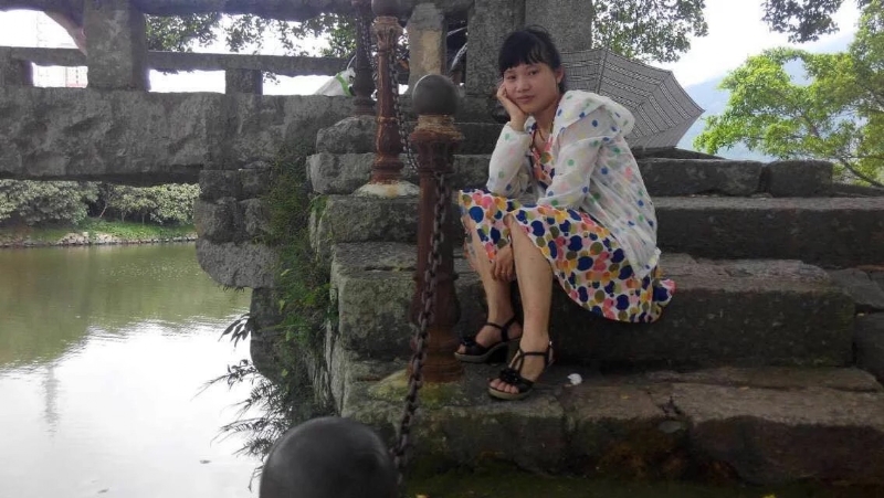 女子悠然的第一张照片--石狮相亲网