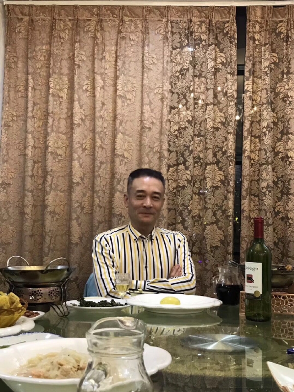 天涯孤独的第一张照片--石狮相亲网