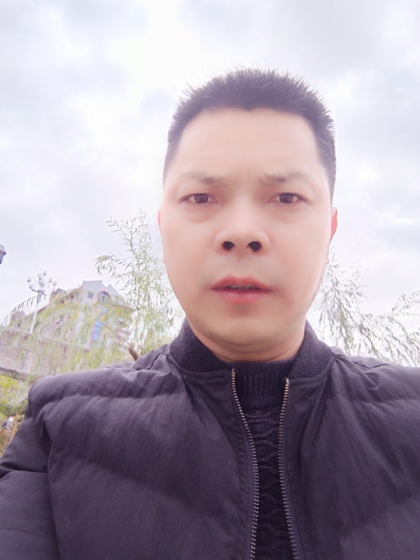 随缘的第一张照片--石狮相亲网