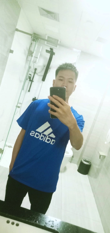 啊泉的第一张照片--石狮相亲网