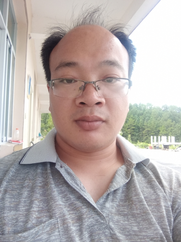 蓝色星空的第一张照片--石狮相亲网