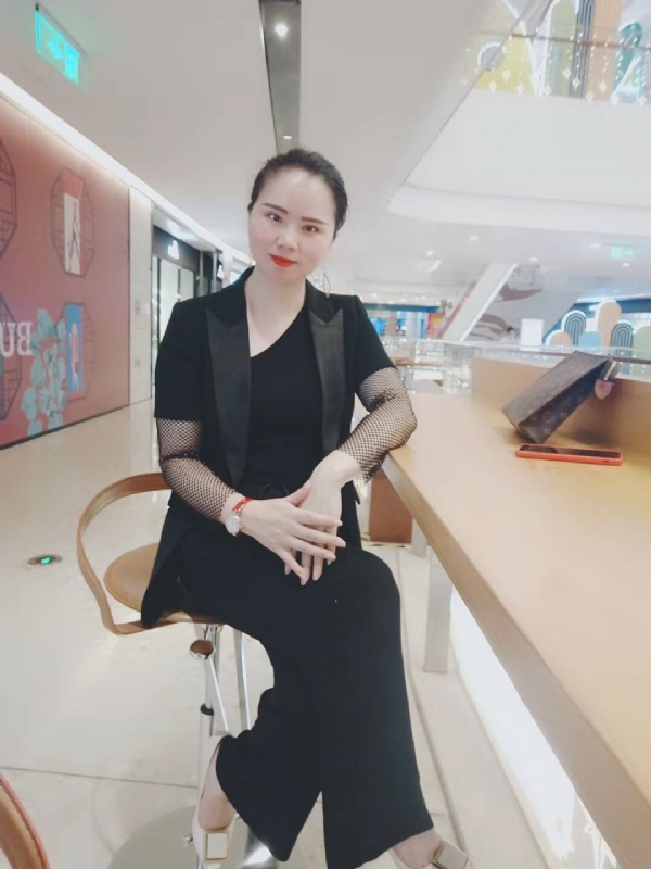 洒脱666的第一张照片--石狮相亲网