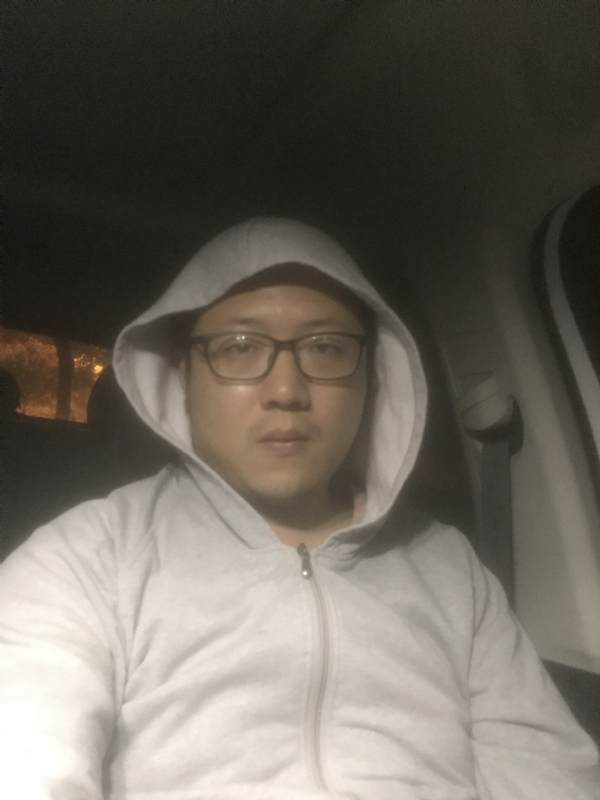 值得与否的第一张照片--石狮相亲网
