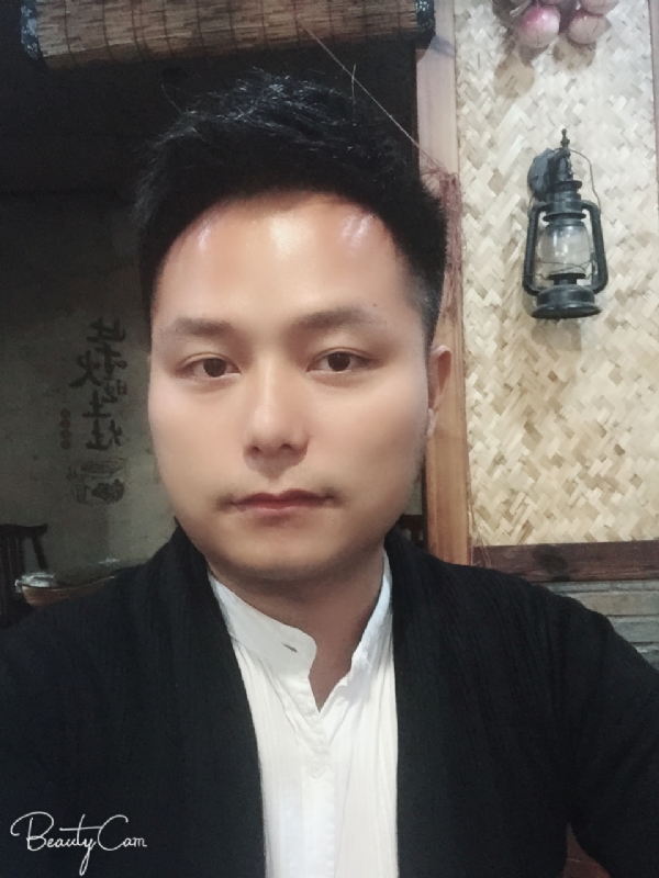 亦初的第一张照片--石狮相亲网