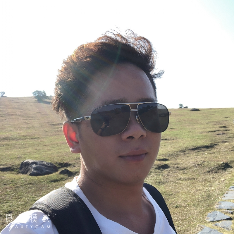 六个字的距离的第一张照片--石狮相亲网
