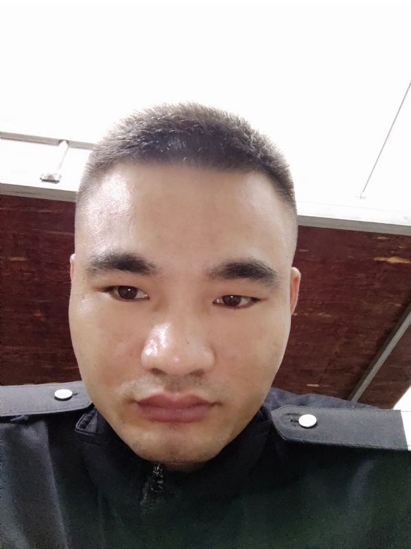 泉的第一张照片--石狮相亲网