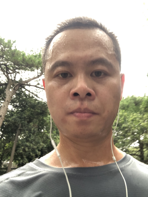 猩猩巨呃的第二张照片--石狮相亲网