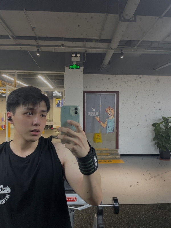 想吃猫的鱼的第一张照片--石狮相亲网