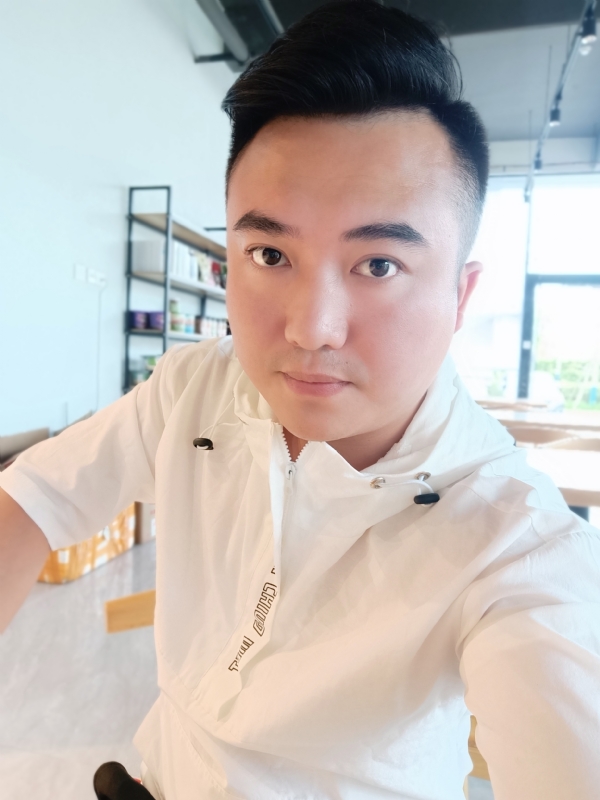 王先生的第一张照片--石狮相亲网
