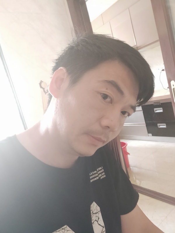 漫步的第一张照片--石狮相亲网