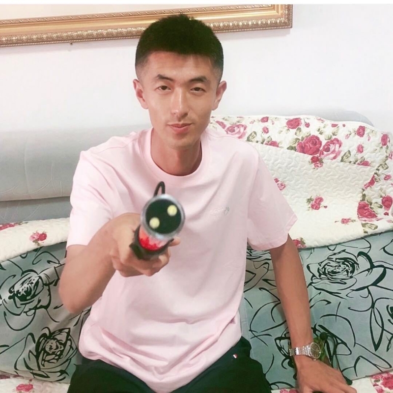 转身留下孤独的她的第二张照片--石狮相亲网