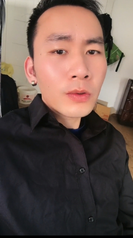 领悟的第一张照片--石狮相亲网