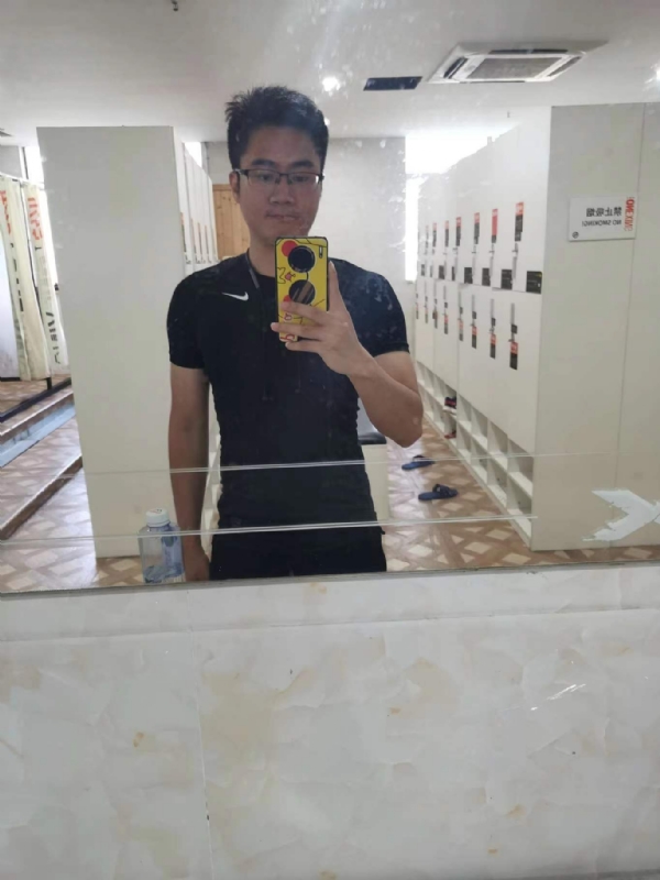 习惯发呆的第一张照片--石狮相亲网