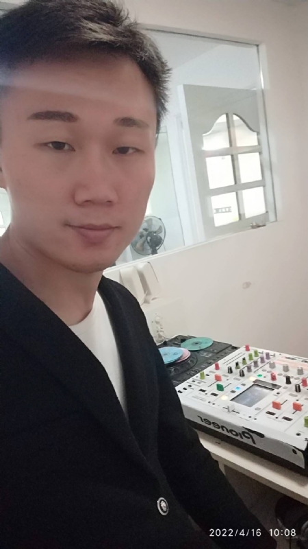 林锋的第二张照片--石狮相亲网
