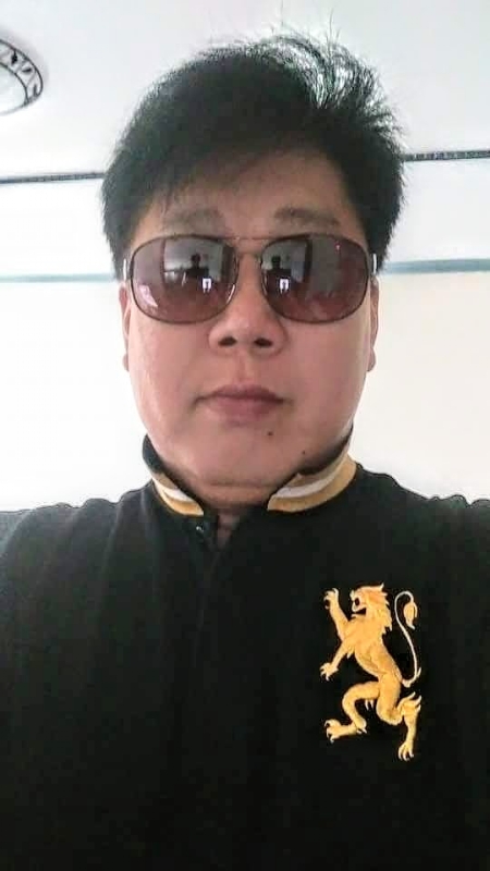 含笑半步癲的第三张照片--石狮相亲网