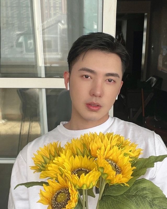 浪子无悔的第二张照片--石狮相亲网