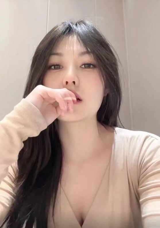 勾人心魂大美人的第一张照片--石狮相亲网