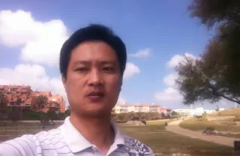 钟志的第一张照片--石狮相亲网