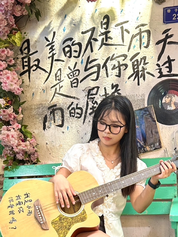 魔仙的第一张照片--石狮相亲网